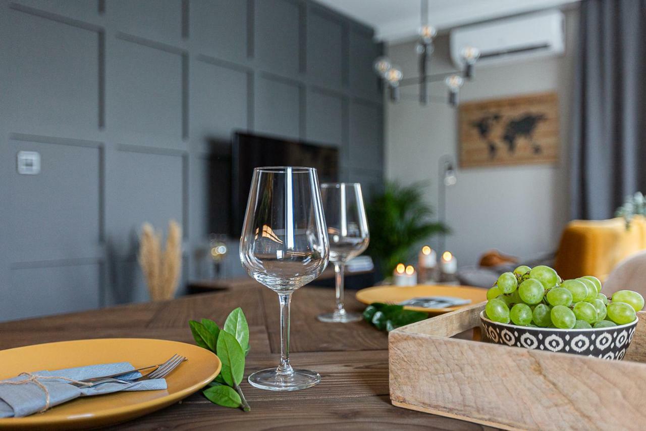 Apartamenty Flat White Obywatelska 47Ab Zielona Góra Exteriör bild
