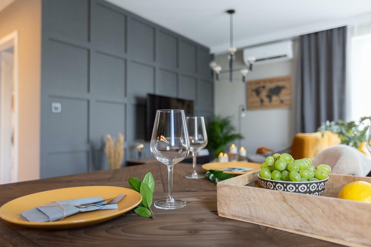 Apartamenty Flat White Obywatelska 47Ab Zielona Góra Exteriör bild