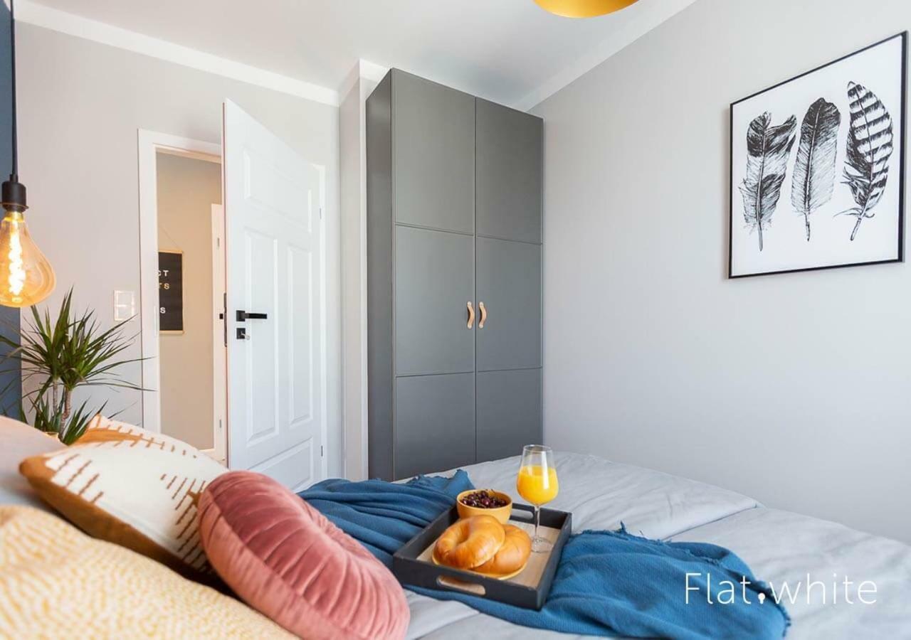Apartamenty Flat White Obywatelska 47Ab Zielona Góra Exteriör bild